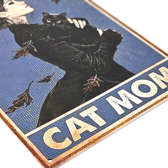 🆕️🆑️ Vintage Metal Sign | Indoor/Outdoor Cat Mom Gold, Blue, Black 8x12" - Picture 4 of 9